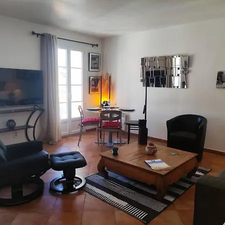 Appartement Apartment, Center, Parking, Balconies, Clim Sainte-Maxime